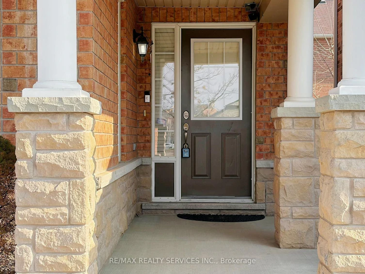 37 Bloom Drive, Brampton, ON, L6P 3C3 - 4