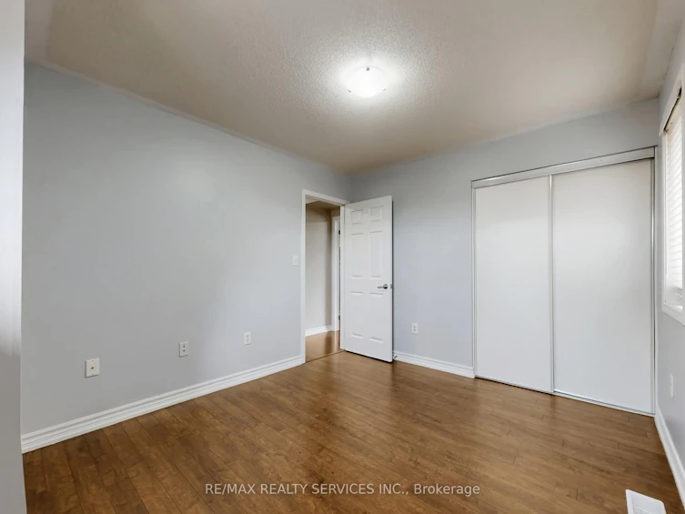 37 Bloom Drive, Brampton, ON, L6P 3C3 - 41