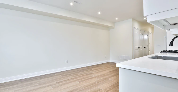 2-39 Fifteenth Street, Toronto, ON, M8V 3J3 - 5