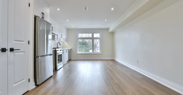 3-39 Fifteenth Street, Toronto, ON, M8V 3J3 - 5