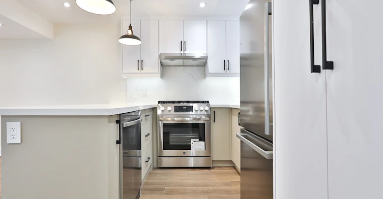 4 (Garden Suite)-39 Fifteenth Street, Toronto, ON, M8V 3J3 - 7