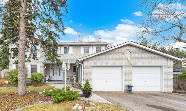1511 Ifield Road