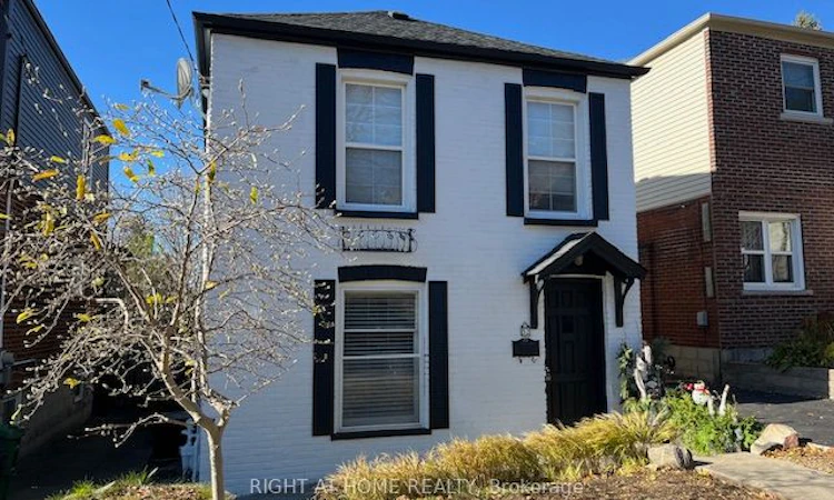 52 Beresford Avenue