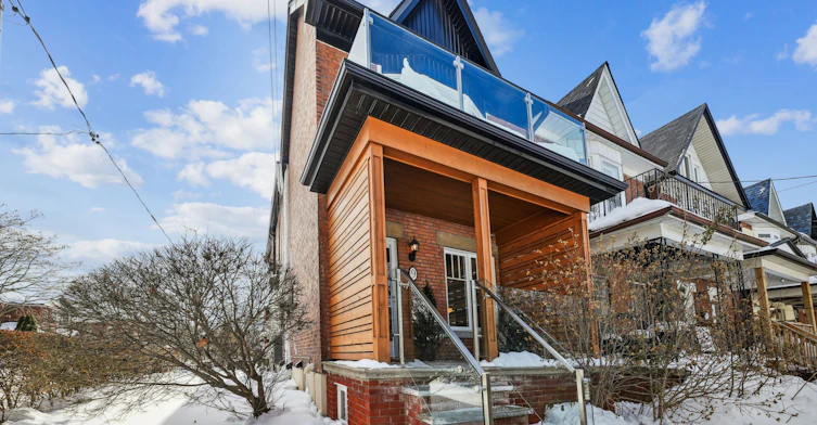 Basement-9 Southview Avenue, Toronto, ON, M6H 1T3