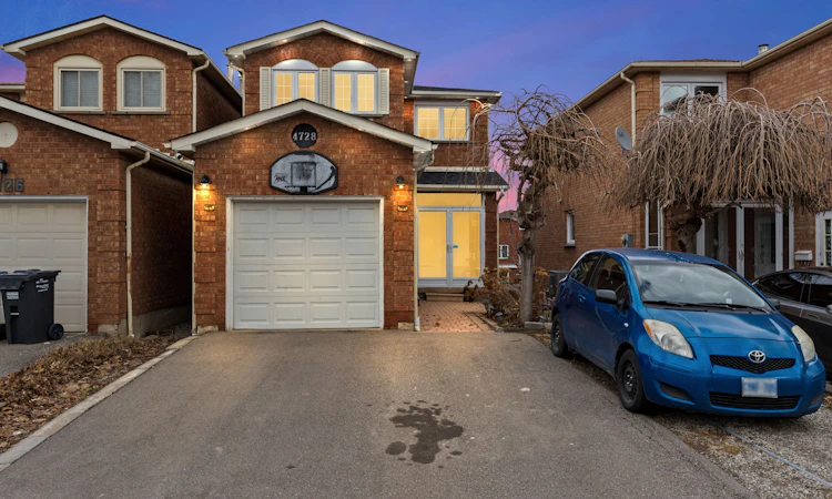 4728 Antelope Crescent