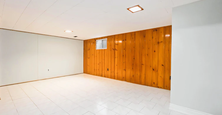 60 Council Crescent, Toronto, ON, M3J 1J6 - 4