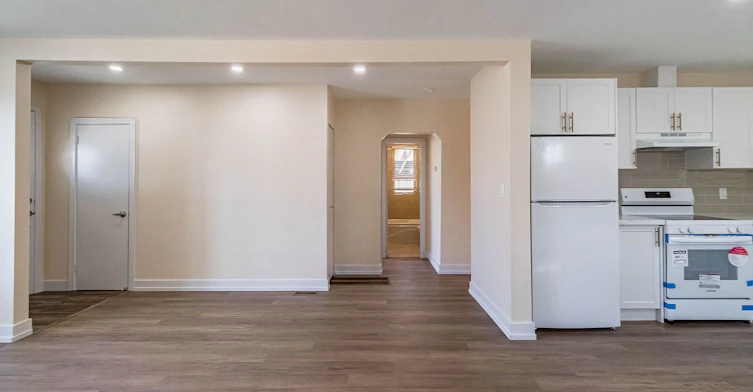 7 Highland Hill, Toronto, ON, M9A 2P7 - 21