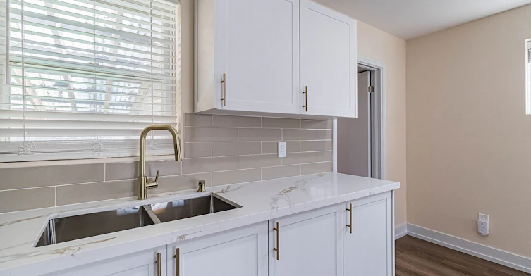 7 Highland Hill, Toronto, ON, M9A 2P7 - 17