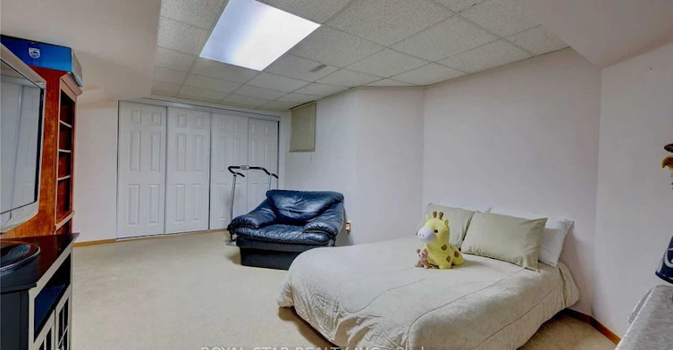 Basement-5223 Tagish Court, Mississauga, ON, L5R 2N6 - 3