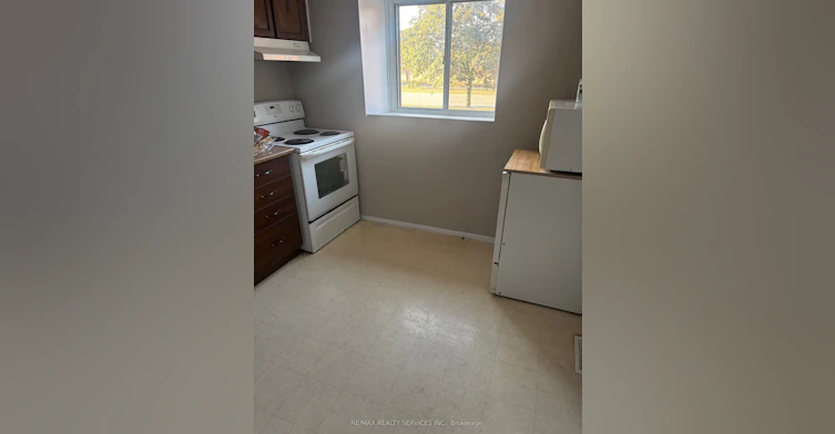 119 Moregate Crescent, Brampton, ON, L6S 3K9 - 3
