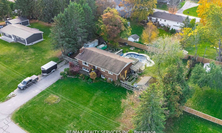 32 Caledon Street