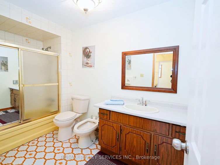 8 Cheryl Court, Brampton, ON, L6V 3C2 - 22