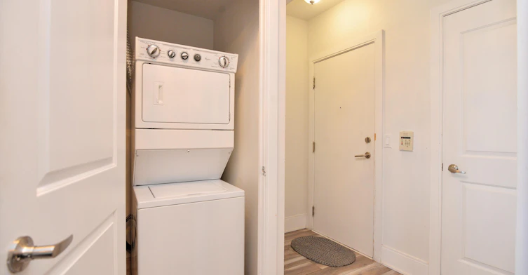 1902-330 Burnhamthorpe Road W, Mississauga, ON, L5B 0E1 - 27