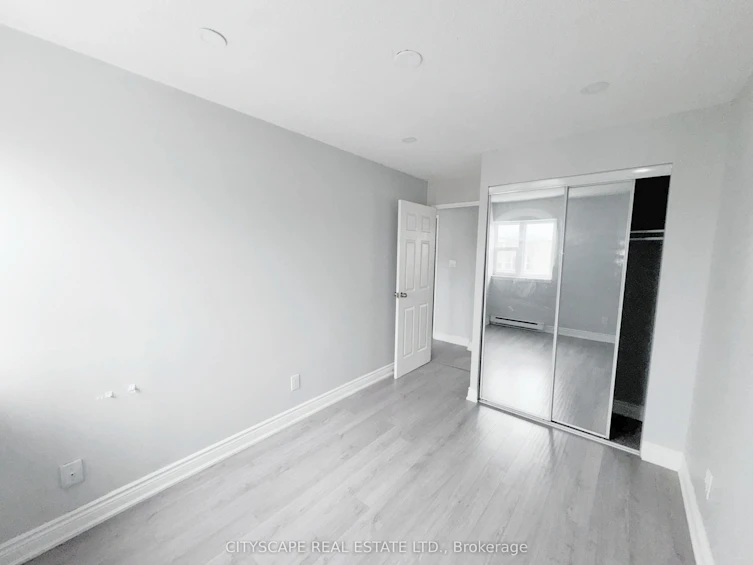 192-1055 Dundas Street E, Mississauga, ON, L4Y 3X6 - 20