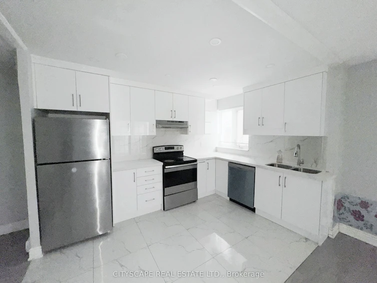 192-1055 Dundas Street E, Mississauga, ON, L4Y 3X6 - 5