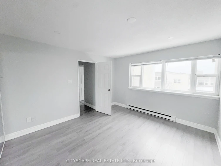192-1055 Dundas Street E, Mississauga, ON, L4Y 3X6 - 14