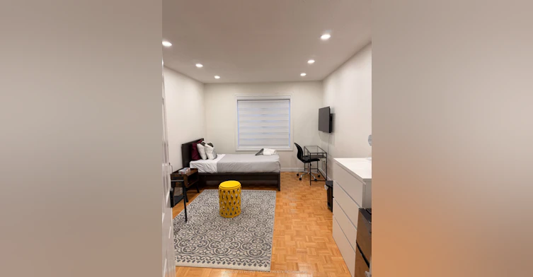 Main (Room 4)-43 Bordeaux Circuit, Toronto, ON, M9V 4Z1 - 13