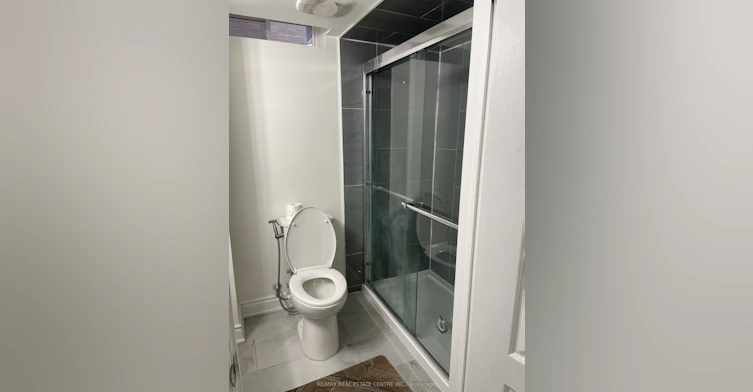 30 Roulette Crescent, Brampton, ON, L7A 4R7 - 8
