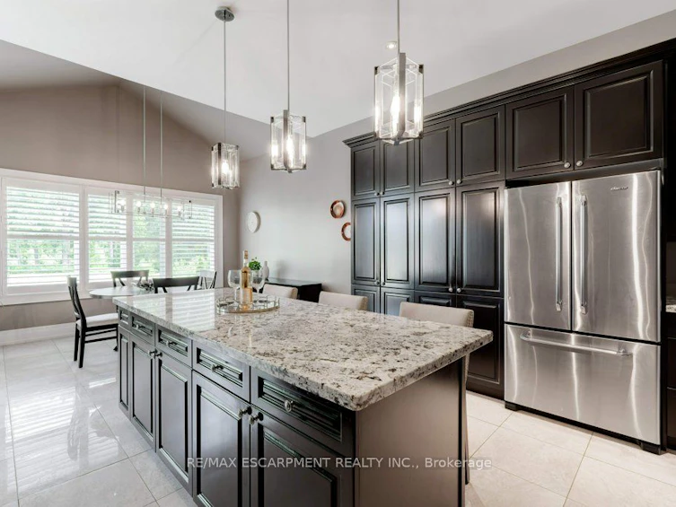 2462 No 2 Side Road N, Burlington, ON, L7P 0H1 - 18