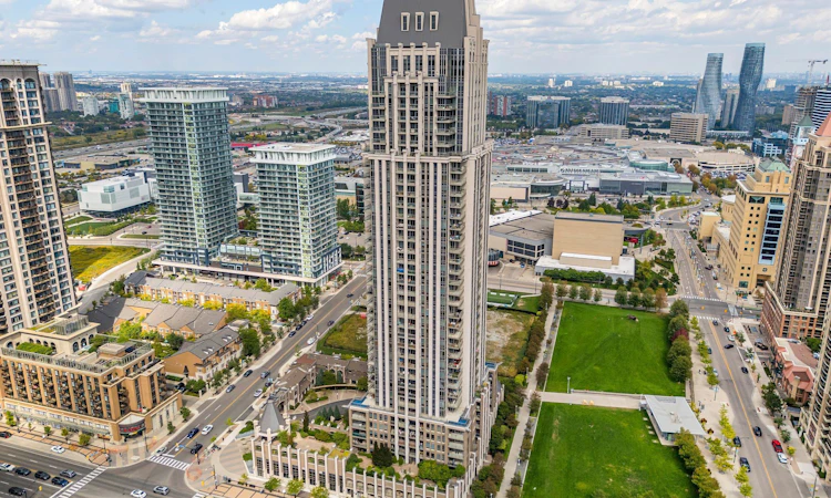 1610-388 Prince Of Wales Drive