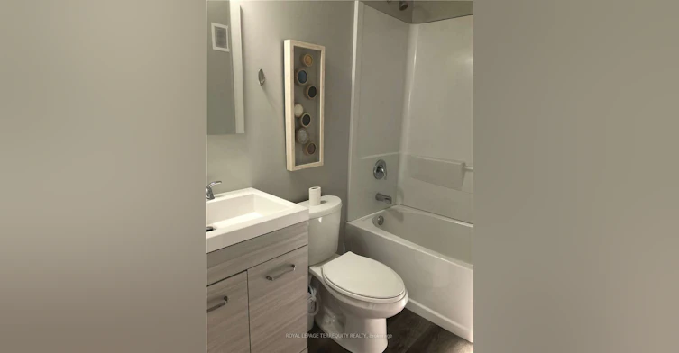 15 John Street, Halton Hills, ON, L7G 2J6 - 7