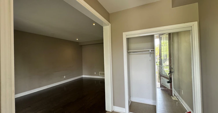 2491 Postmaster Drive, Oakville, ON, L6M 0L5 - 3
