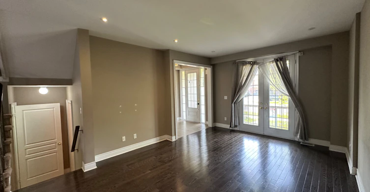 2491 Postmaster Drive, Oakville, ON, L6M 0L5 - 6