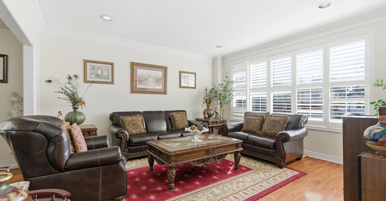284 Maple Leaf Drive, Toronto, ON, M6L 1P3 - 12