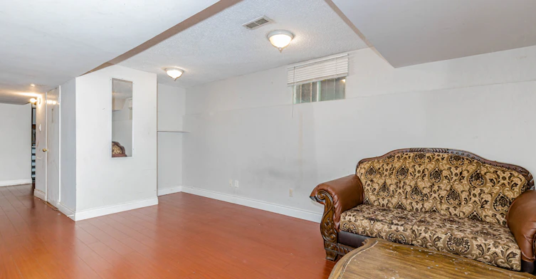 Basement Apartment-52 Timberlane Drive, Brampton, ON, L6Y 4B6 - 11