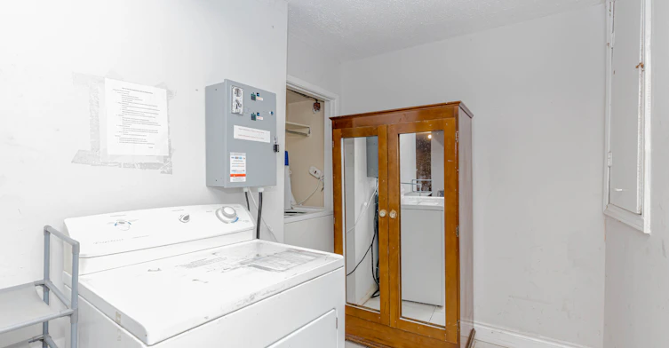 Basement Apartment-52 Timberlane Drive, Brampton, ON, L6Y 4B6 - 5