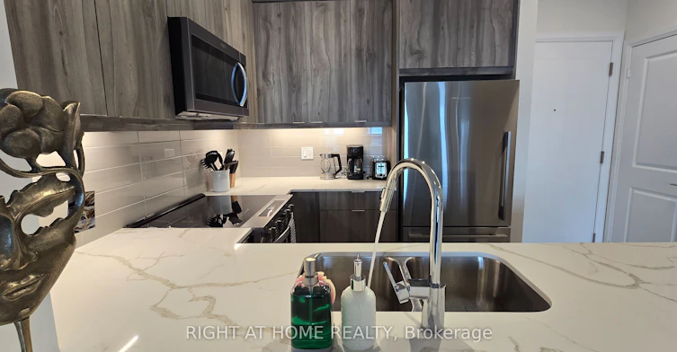 2302-15 Watergarden Drive, Mississauga, ON, L5R 0H4 - 5