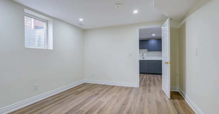 Lower-854 Yates Drive, Milton, ON, L9T 0E5 - 11