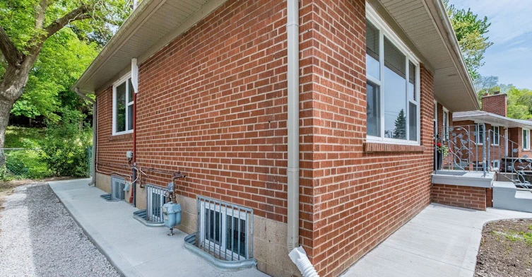 39 Meadowland Drive, Brampton, ON, L6W 2R5 - 31