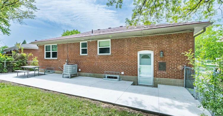 39 Meadowland Drive, Brampton, ON, L6W 2R5 - 32