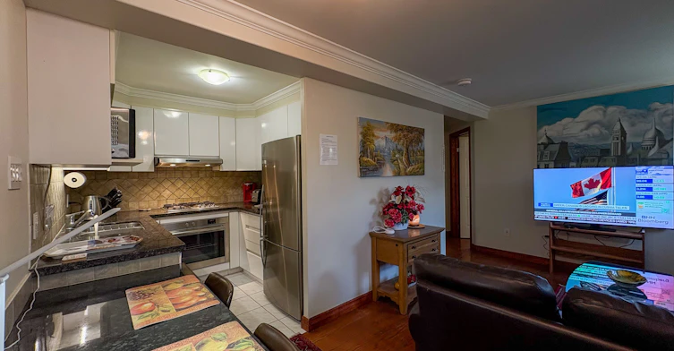 4-20 Glen Gordon Road, Toronto, ON, M6P 1B8 - 3