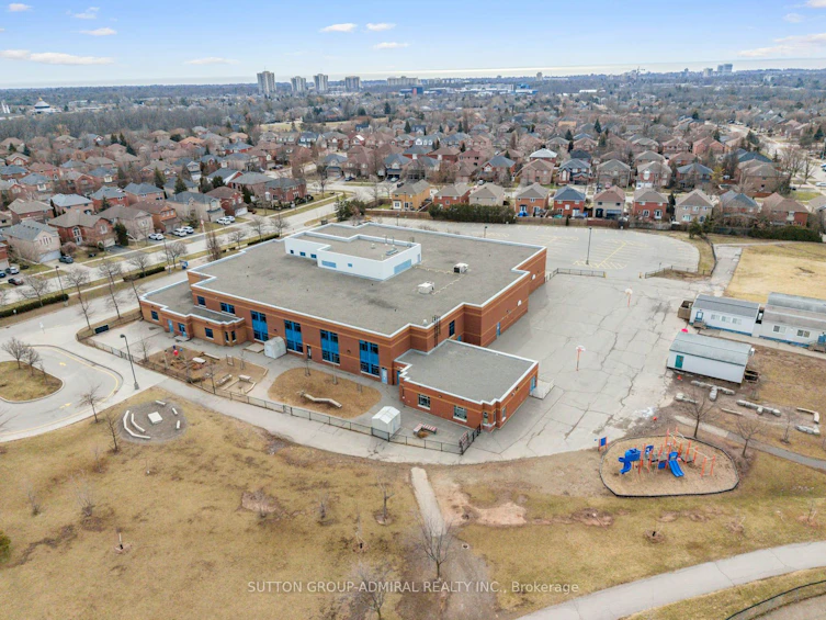 8-2341 Parkhaven Boulevard, Oakville, ON, L6H 7S5 - 47