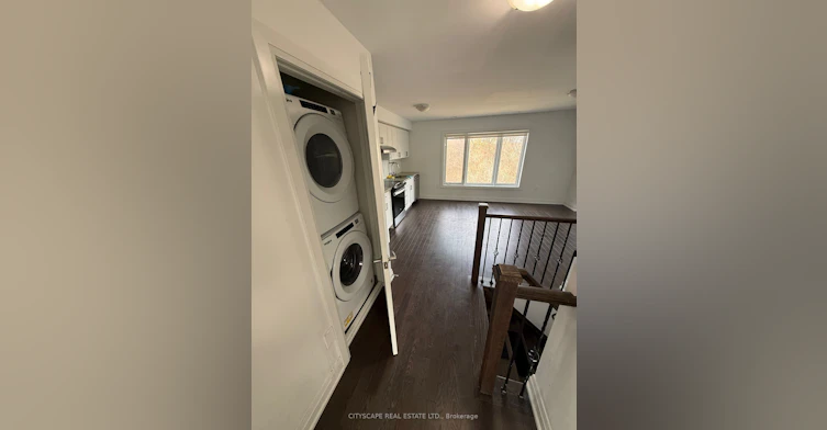 2-37 Wild Rose Gardens, Toronto, ON, M6L 0A5 - 3