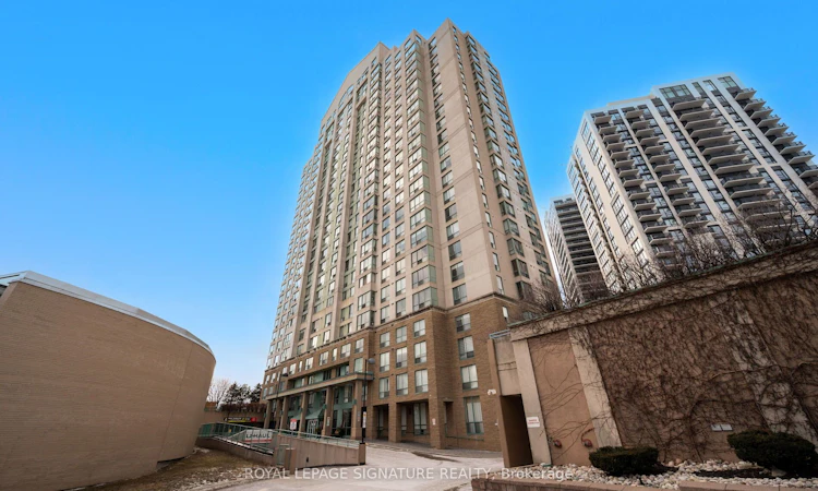 102-101 Subway Crescent
