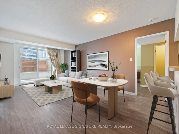 102-101 Subway Crescent, Toronto, ON, M9B 6K4 - 3
