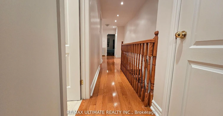 2nd Floor-389 Westmoreland Avenue, Toronto, ON, M6H 3A6 - 15