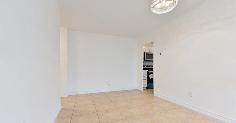 602-19 Four Winds Drive, Toronto, ON, M3J 2S9 - 8