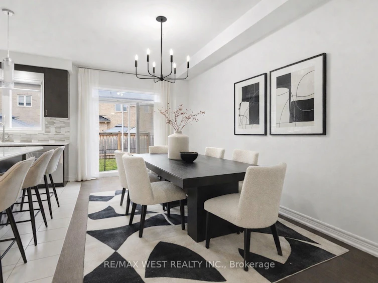 116 Lesabre Crescent, Brampton, ON, L6P 0W4 - 4