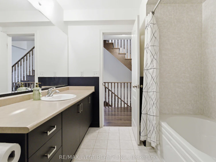 116 Lesabre Crescent, Brampton, ON, L6P 0W4 - 18