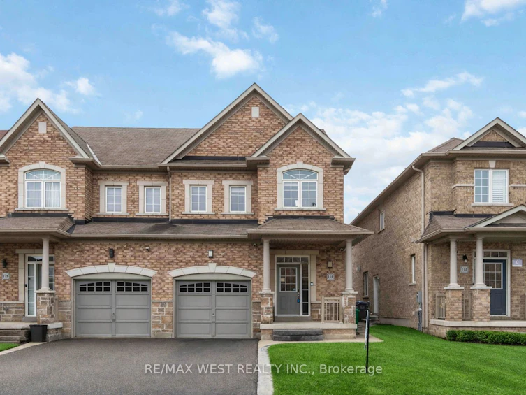 116 Lesabre Crescent, Brampton, ON, L6P 0W4