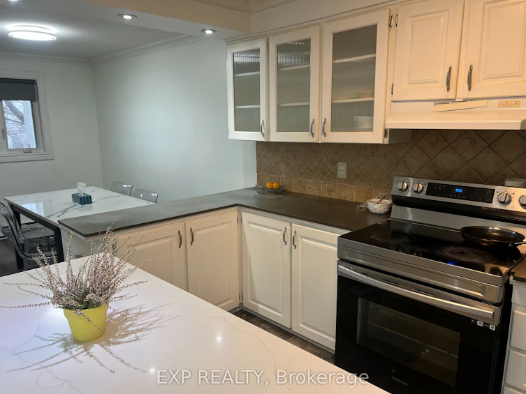 103-3040 Constitution Boulevard, Mississauga, ON, L4Y 3X7 - 6