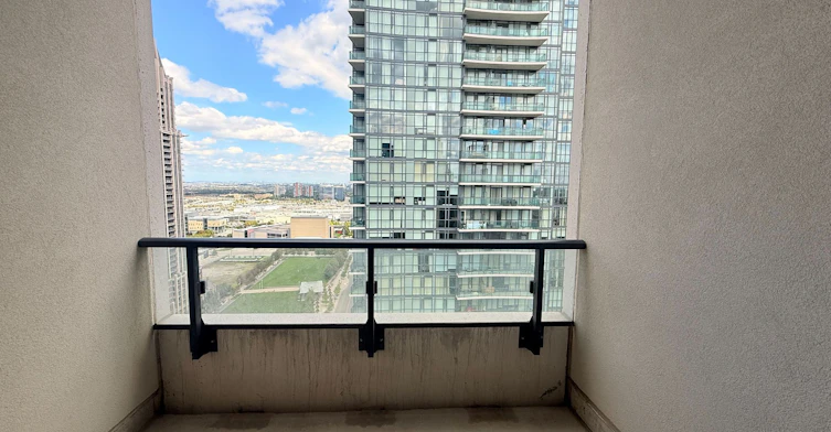 Ph3-4085 Parkside Village Drive, Mississauga, ON, L5B 0K9 - 19