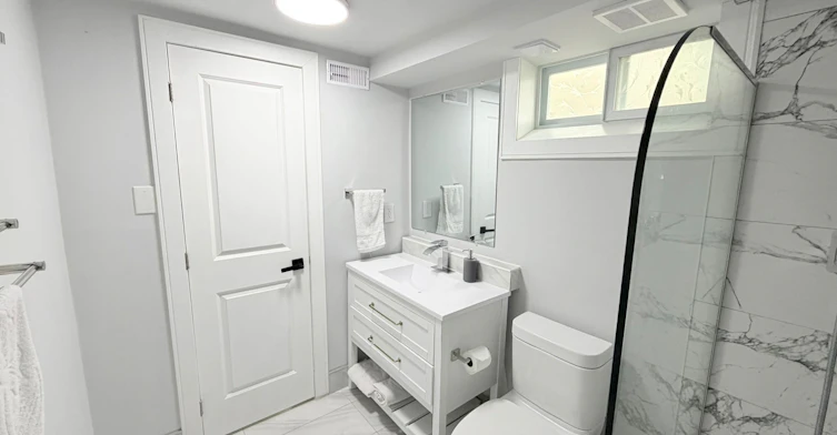 Lower-25 Duffield Road E, Toronto, ON, M9P 3C8 - 12