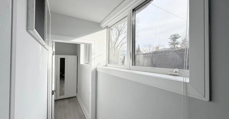 Lower-25 Duffield Road E, Toronto, ON, M9P 3C8 - 18