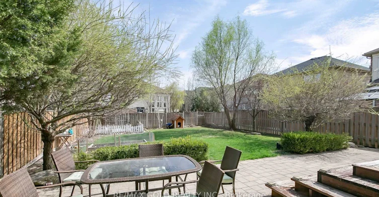 26 Hellyer Avenue, Brampton, ON, L6Y 0M3 - 2