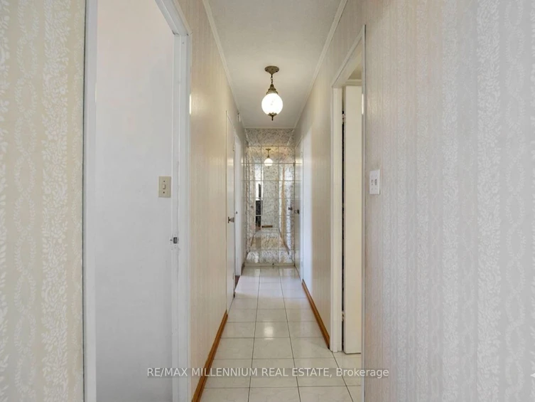 606-345 Driftwood Avenue, Toronto, ON, M3N 2P4 - 11